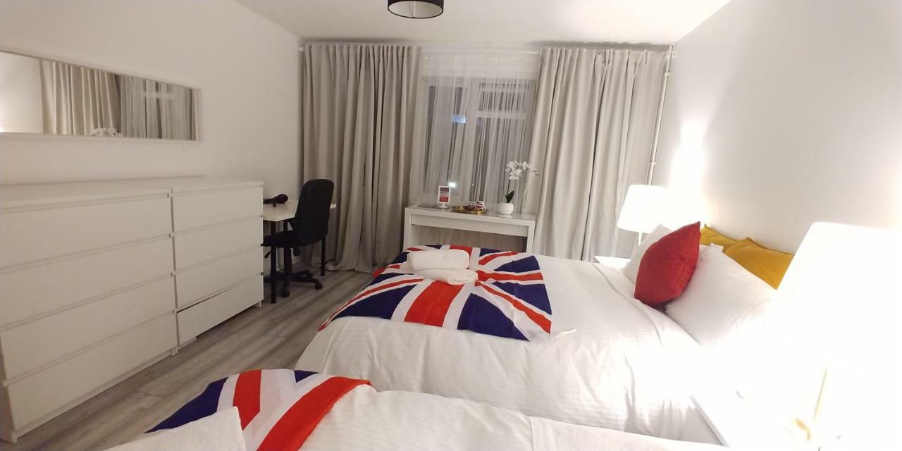Al Iram Guest House Лондон Екстериор снимка