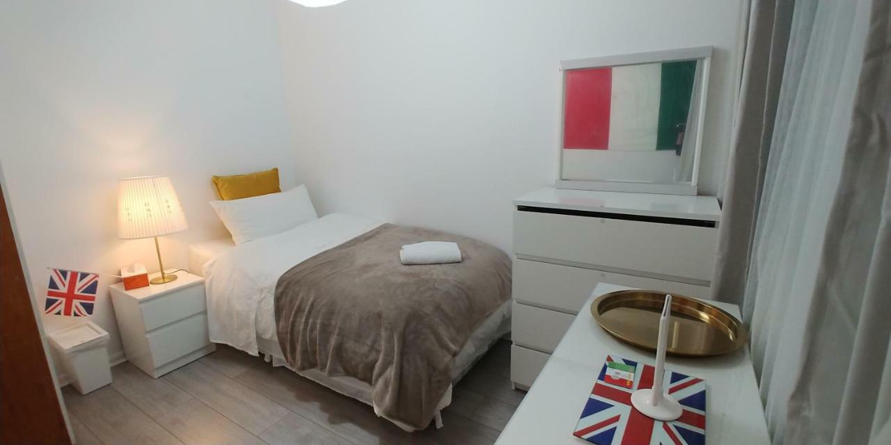 Al Iram Guest House Лондон Екстериор снимка