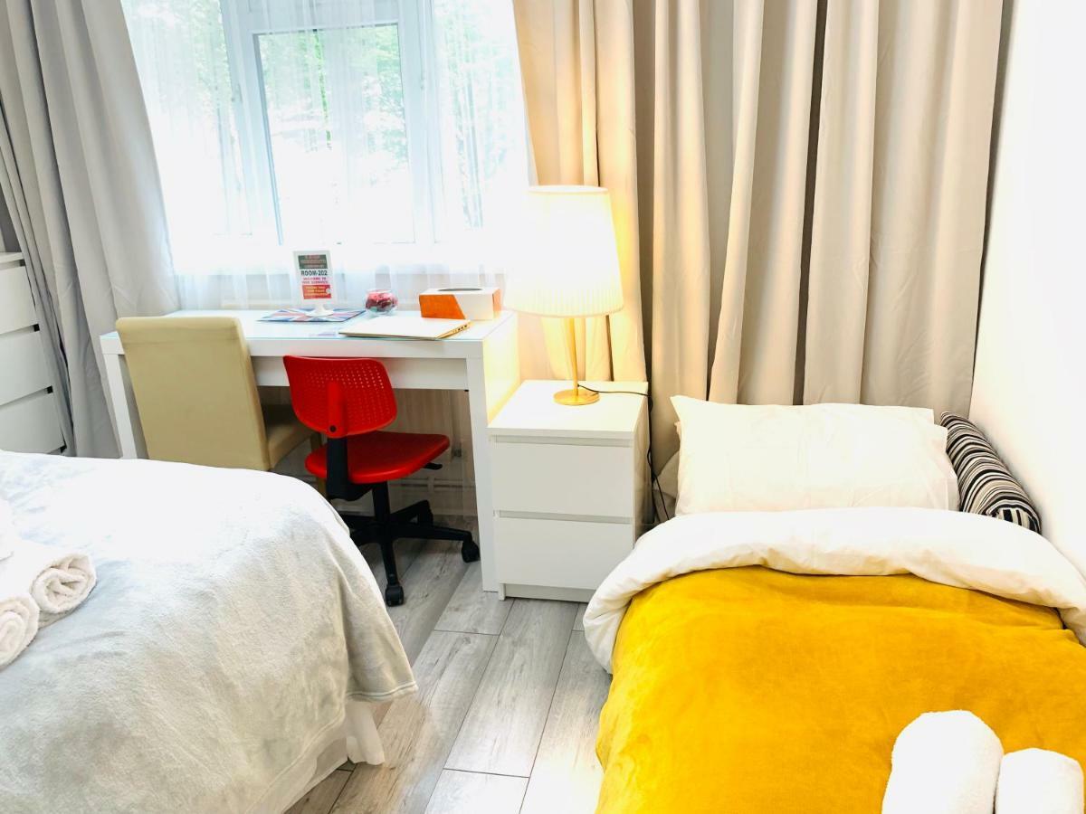 Al Iram Guest House Лондон Екстериор снимка